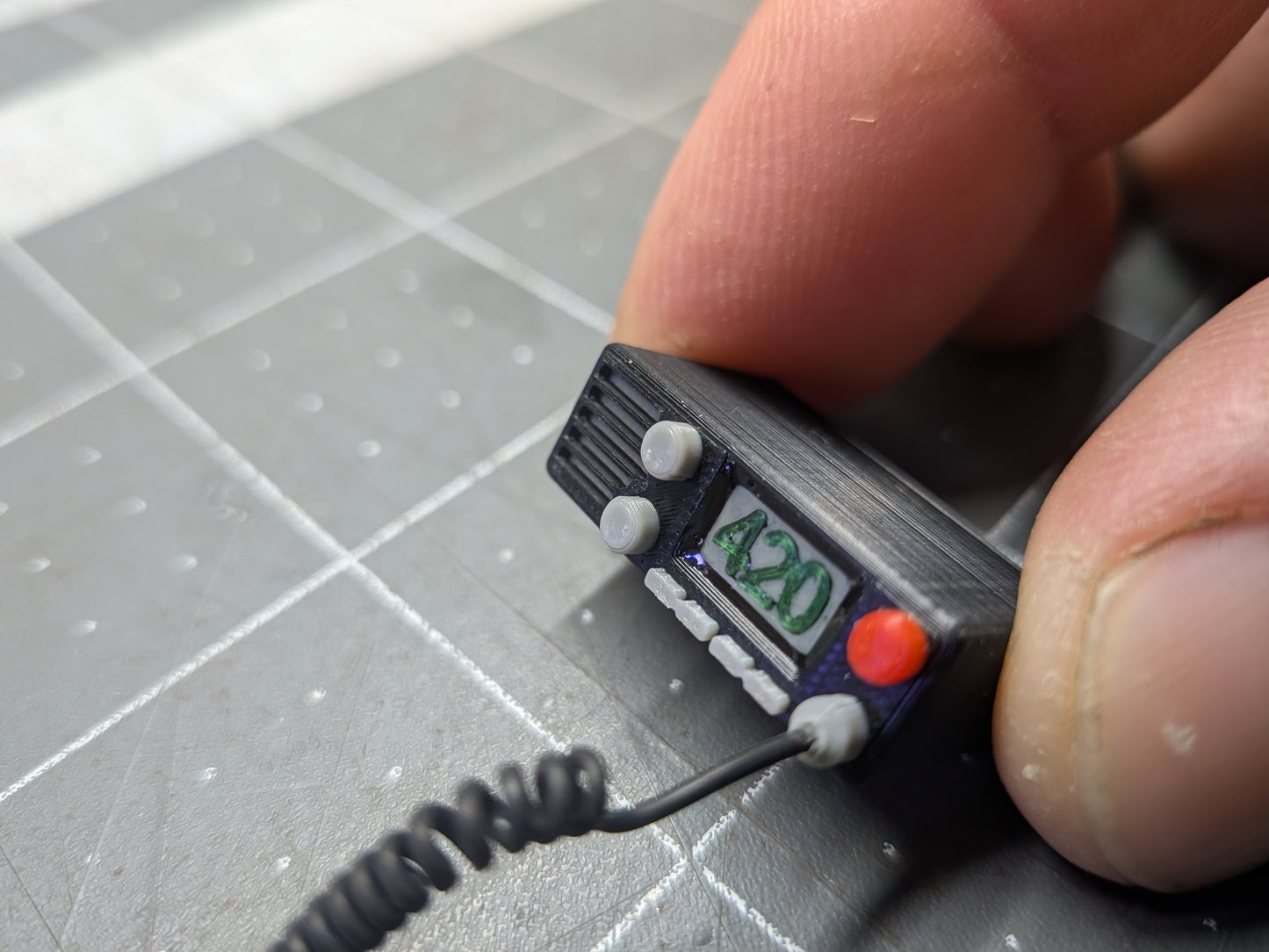Scale CB radio